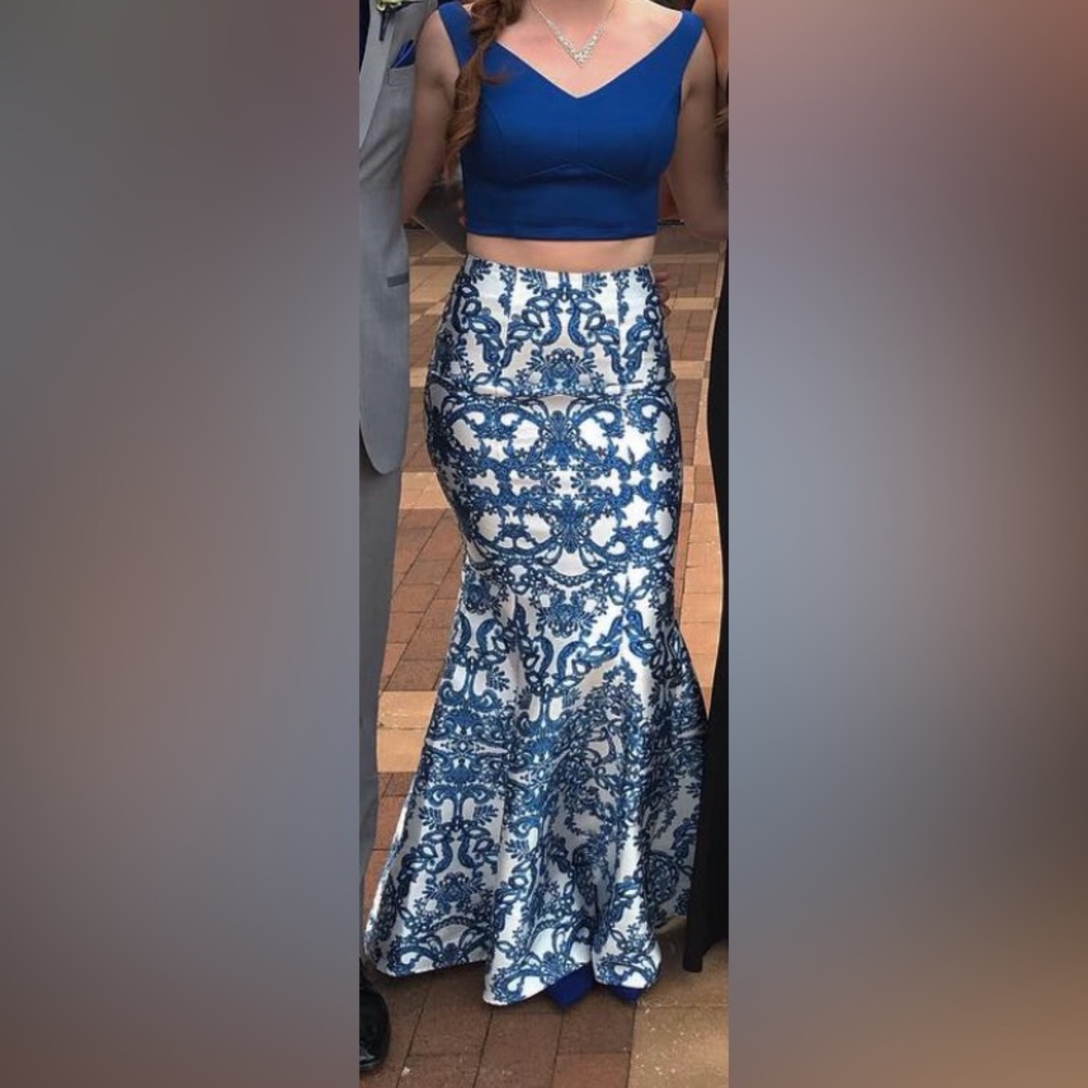 2-Piece Prom Dress - Picture 10 of 11